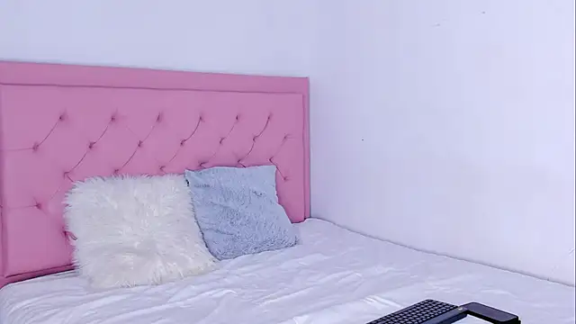 Snapshot of _violetadulce chatting on October 2025 09:59:01 PM  violetadulce online show from October 2025 09:59:01 PM