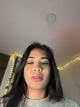 lina pink online show from April 2026 02:47:02 AM