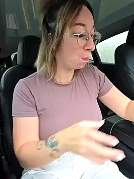 Giuliana baby online show from November 2025 09:31:02 AM