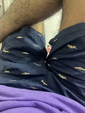 Snapshot of Femalefucker3006 chatting on January 2025 01:31:02 PM Femalefucker3006 online show from January 2025 01:31:02 PM