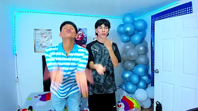 Alexander and Xiao online show from March 2025 10:09:02 PM