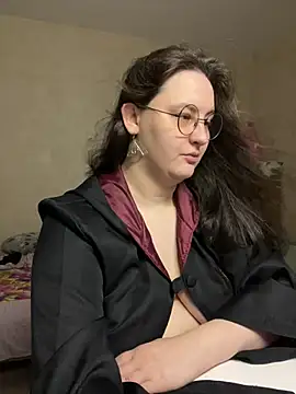 hungry1bunny online show from January 2026 06:02:02 PM