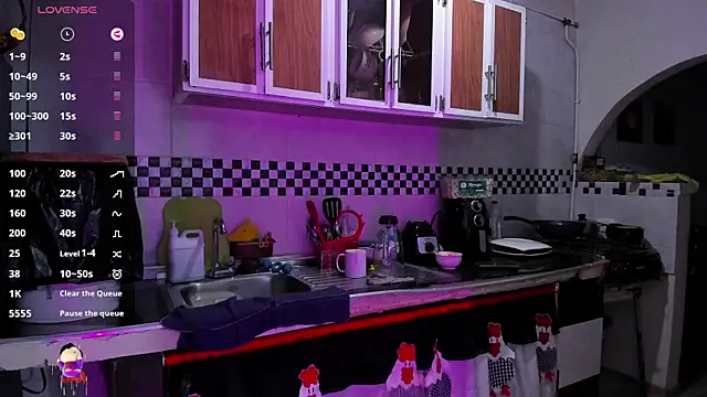 Snapshot of Sharon_hils chatting on January 2025 11:56:01 PM Sharon hils online show from January 2025 11:56:01 PM