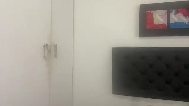 Snapshot of BBCGODIAM9 chatting on January 2025 09:40:01 PM BBCGODIAM9 online show from January 2025 09:40:01 PM