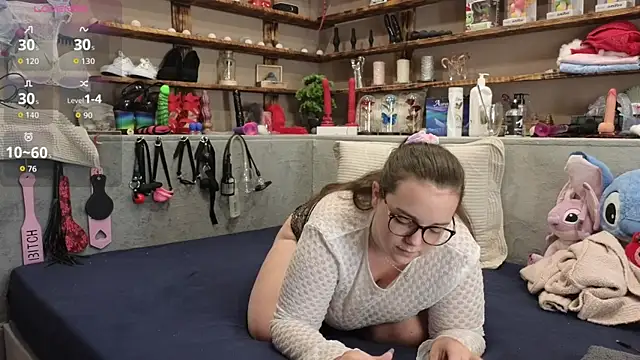 Kimberly-Caprice online show from October 2025 06:03:01 AM