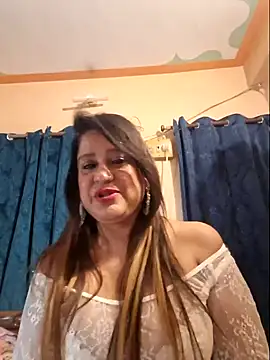 Snapshot of Hot_Queen77 chatting on December 2024 05:49:02 AM Hot Queen77 online show from December 2024 05:49:02 AM
