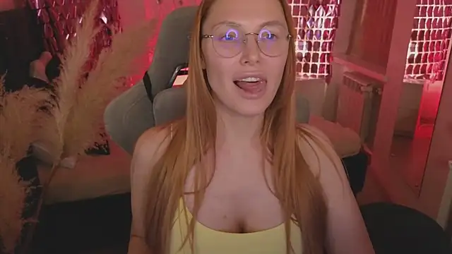 Love Call online show from February 2025 08:31:01 AM