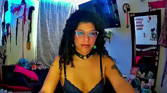 NicollWilliams 420 online show from January 2025 04:08:01 PM