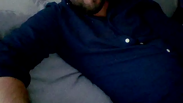 Snapshot of bobotatto chatting on April 2026 02:46:02 AM bobotatto online show from April 2026 02:46:02 AM