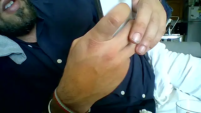 Snapshot of bobotatto chatting on May 2026 04:15:02 PM bobotatto online show from May 2026 04:15:02 PM