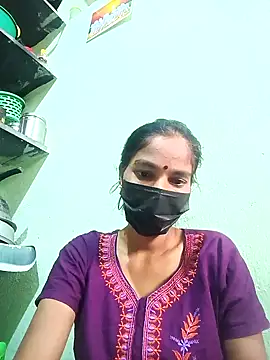 Snapshot of anusiya01 chatting on January 2025 01:54:01 AM anusiya01 online show from January 2025 01:54:01 AM