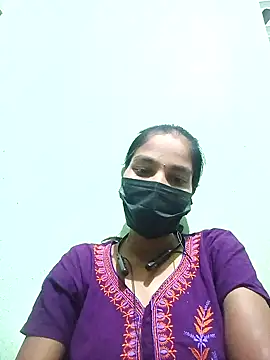 Snapshot of anusiya01 chatting on February 2025 03:06:01 PM anusiya01 online show from February 2025 03:06:01 PM