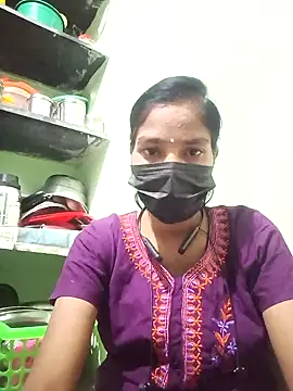 Snapshot of anusiya01 chatting on February 2025 03:49:01 PM anusiya01 online show from February 2025 03:49:01 PM