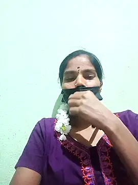 Snapshot of anusiya01 chatting on February 2025 05:20:02 PM anusiya01 online show from February 2025 05:20:02 PM