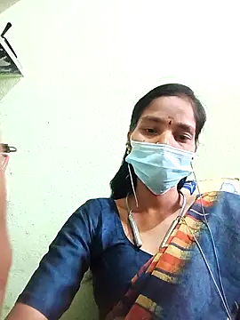 anusiya01 online show from December 2025 09:05:02 AM