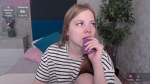 JennyyHot online show from December 2025 04:54:01 AM