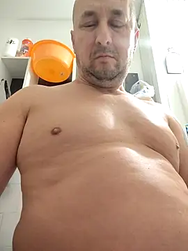 intx800 online show from October 2025 02:20:02 AM