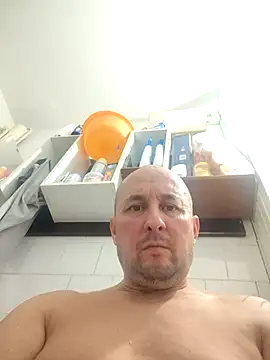 intx800 online show from November 2025 03:34:02 PM