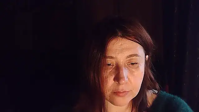 Snapshot of FiireTaliia chatting on January 2025 01:20:01 PM FiireTaliia online show from January 2025 01:20:01 PM