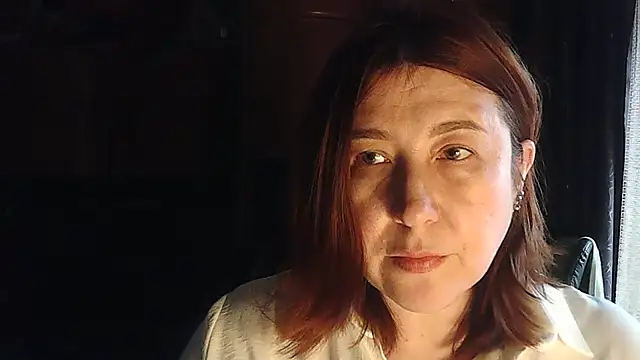 Snapshot of FiireTaliia chatting on January 2025 11:37:02 AM FiireTaliia online show from January 2025 11:37:02 AM