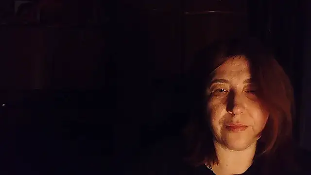 Snapshot of FiireTaliia chatting on January 2025 02:41:01 PM FiireTaliia online show from January 2025 02:41:01 PM