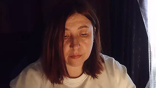 Snapshot of FiireTaliia chatting on March 2025 12:37:01 PM FiireTaliia online show from March 2025 12:37:01 PM