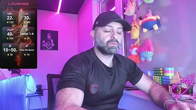 Snapshot of MAGABEAR077 chatting on March 2025 05:17:02 PM MAGABEAR077 online show from March 2025 05:17:02 PM