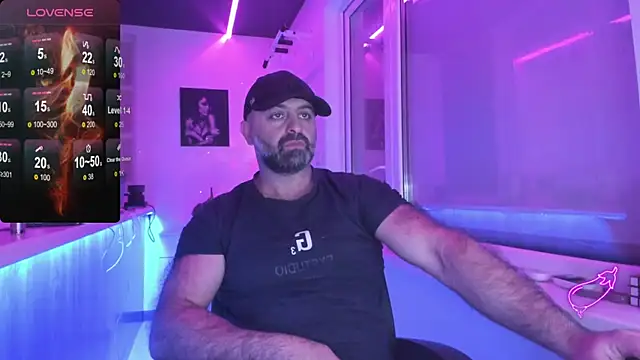 Snapshot of MAGABEAR077 chatting on November 2025 10:07:01 AM MAGABEAR077 online show from November 2025 10:07:01 AM