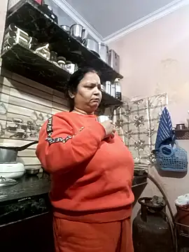 Kavya kapoor online show from January 2026 03:31:01 AM