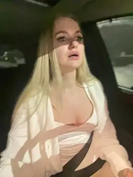 Devill Angel  online show from January 2025 05:33:01 PM