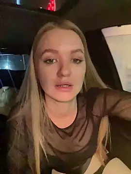 Devill Angel  online show from January 2025 04:36:01 PM