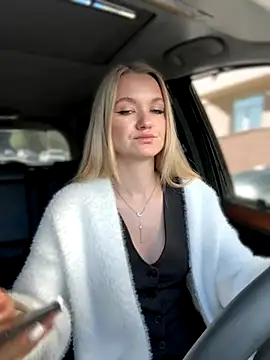 Devill Angel  online show from September 2025 10:41:01 AM