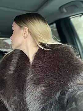 Devill Angel  online show from January 2026 10:31:02 AM