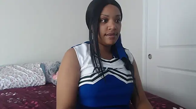 thekelliecapri online show from December 2024 09:30:02 PM