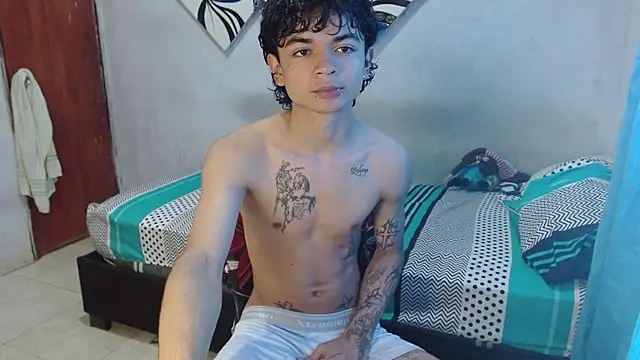 Lovebeng  online show from February 2026 04:41:01 PM