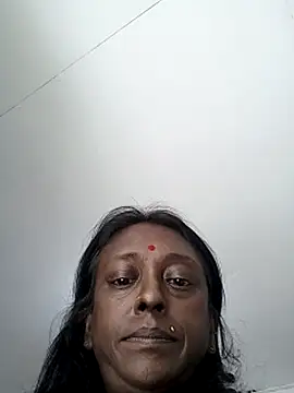 mamakarma1403 online show from November 2025 01:33:02 AM