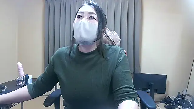 Snapshot of SAKURA_OSUSHI chatting on January 2025 02:08:02 PM SAKURA OSUSHI online show from January 2025 02:08:02 PM
