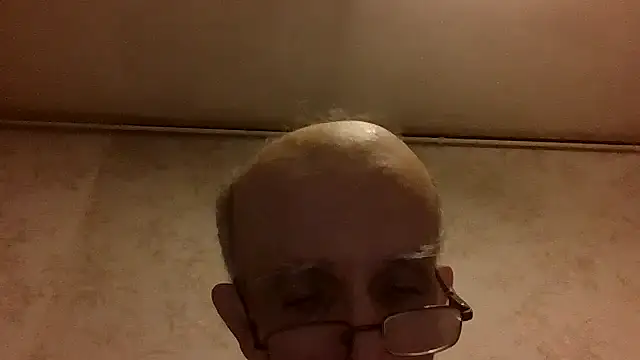 mariusica1xh online show from February 2026 11:03:02 PM