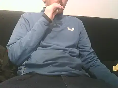 PocoLoco420 online show from December 2025 12:41:01 AM