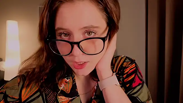 Diana Flower online show from November 2025 05:02:02 AM