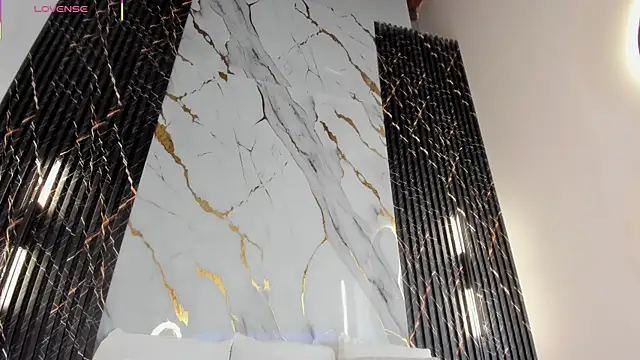 ebony hot1 online show from February 2026 01:08:02 PM