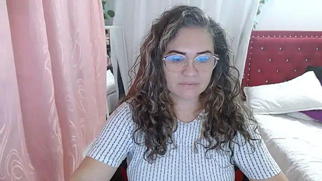 helenca43 online show from October 2025 09:55:02 AM