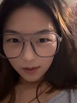 Snapshot of Sweet-Angel999 chatting on February 2026 04:46:02 PM Sweet-Angel999 online show from February 2026 04:46:02 PM