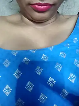 Snapshot of Wifesuman40 chatting on December 2024 05:33:01 PM Wifesuman40 online show from December 2024 05:33:01 PM