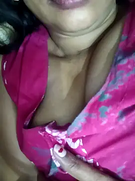 Snapshot of Wifesuman40 chatting on March 2025 12:52:01 PM Wifesuman40 online show from March 2025 12:52:01 PM