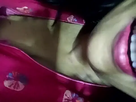 Snapshot of Wifesuman40 chatting on March 2025 12:09:02 PM Wifesuman40 online show from March 2025 12:09:02 PM