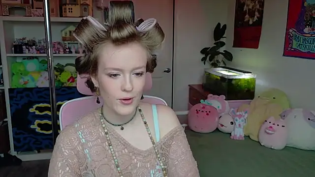 Snapshot of Daisy_Dollxo chatting on May 2026 07:33:01 PM Daisy Dollxo online show from May 2026 07:33:01 PM