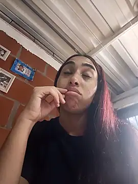 ifeelverywet andhot online show from September 2025 01:58:02 PM