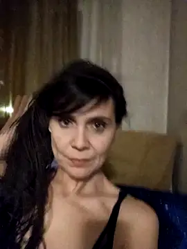 Francenia lolis online show from March 2025 07:38:02 PM