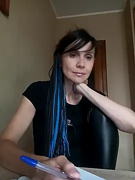 Francenia lolis online show from September 2025 06:46:02 AM